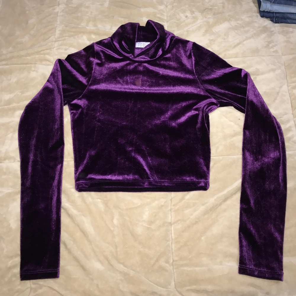 Two Piece Velvet Set - Picture 2 of 5